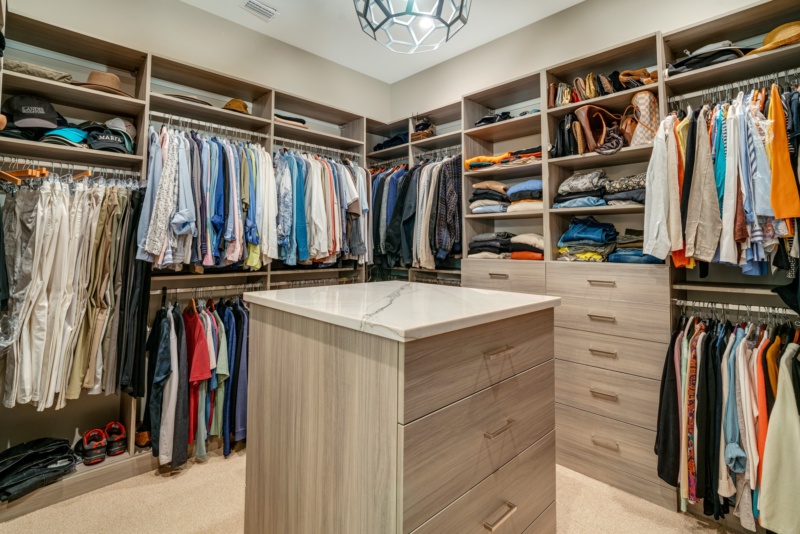 custom bedroom closet in lakewood ranch